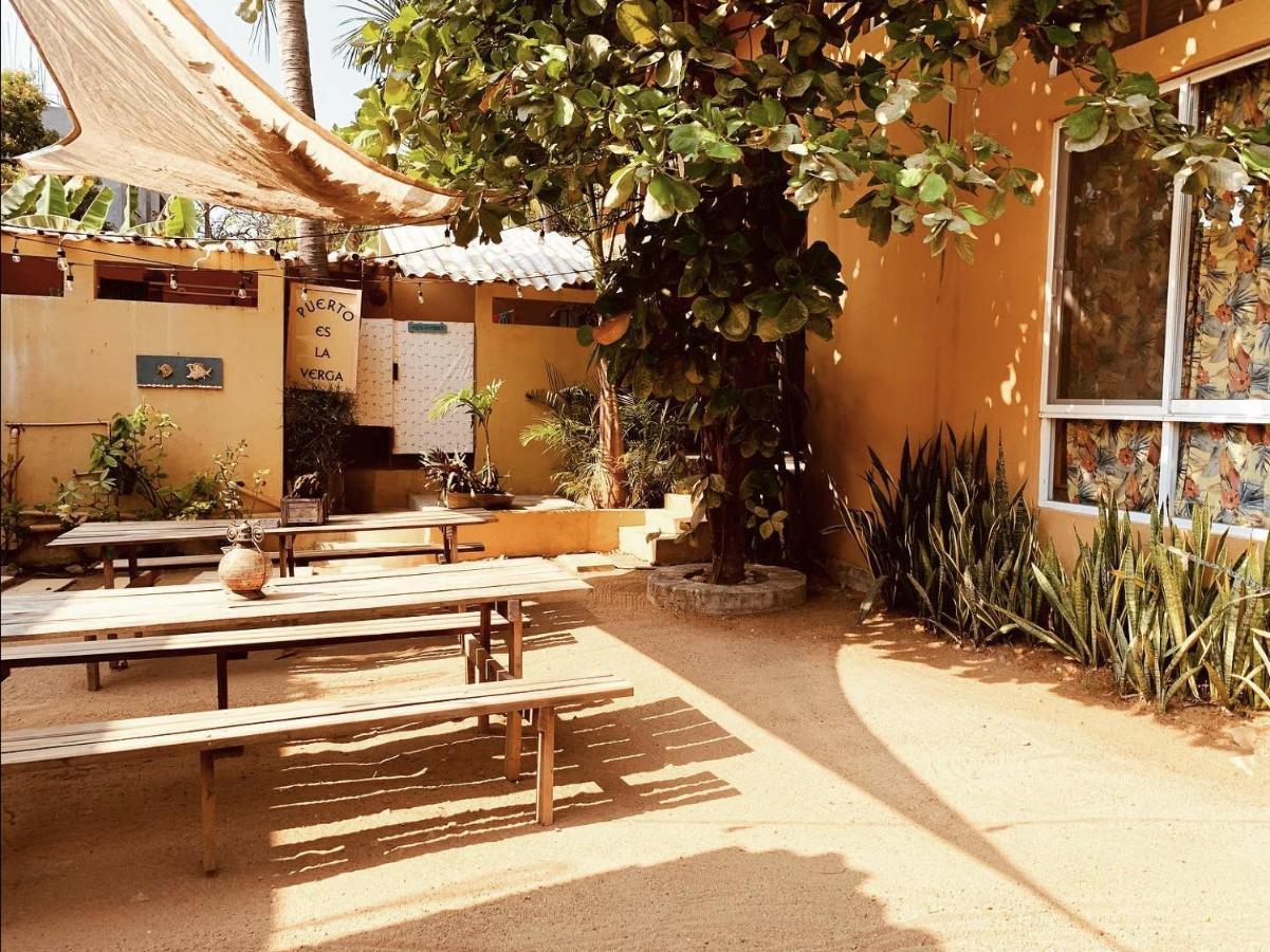 La Palmera Hostel Puerto Escondido  Exterior photo